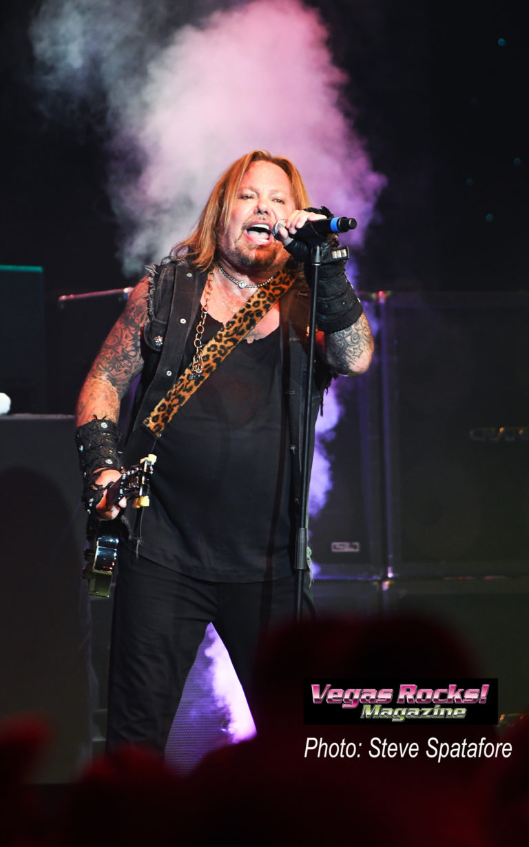VINCE NEIL ROCKS THE CLUB AT THE CANNERY! – Vegas Rocks Magazine