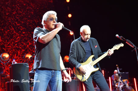 THE WHO ROCK DOLBY LIVE!